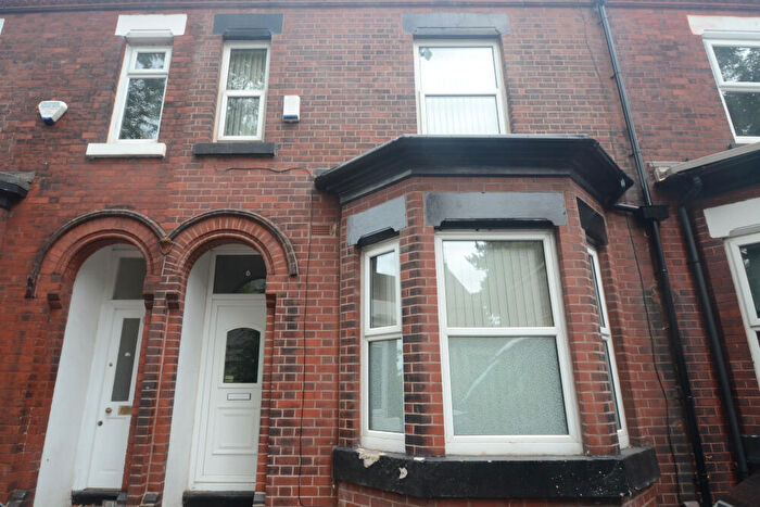 6 Bedroom Terraced House To Rent In Landcross Road, Fallowfield, Manchester, M14