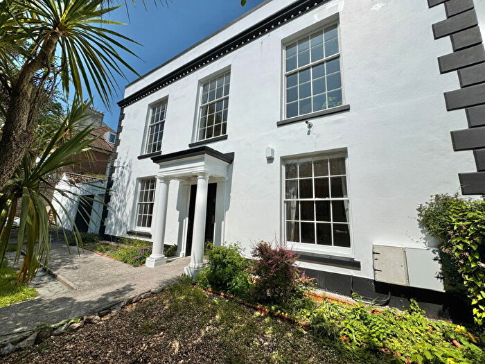 6 Bedroom End Of Terrace House For Sale In Woodside, Greenbank, Plymouth, PL4