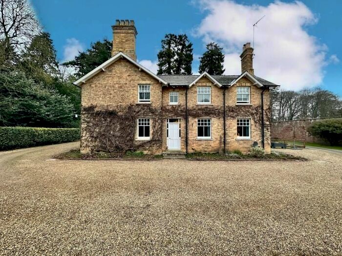 4 Bedroom Detached House To Rent In Bothy Cottage, South Dalton, HU17