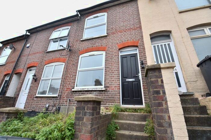 2 Bedroom Property To Rent In Winsdon Road, Luton LU1