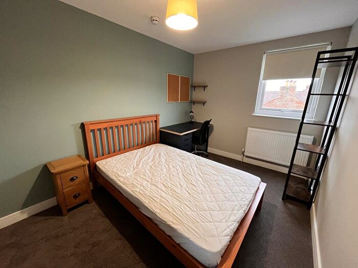 6 Bedroom Terraced House To Rent In Montgomerie Road, PO5