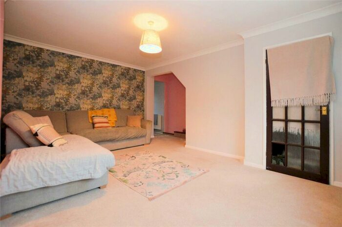 2 Bedroom Terraced House To Rent In Witchards, Basildon, SS16