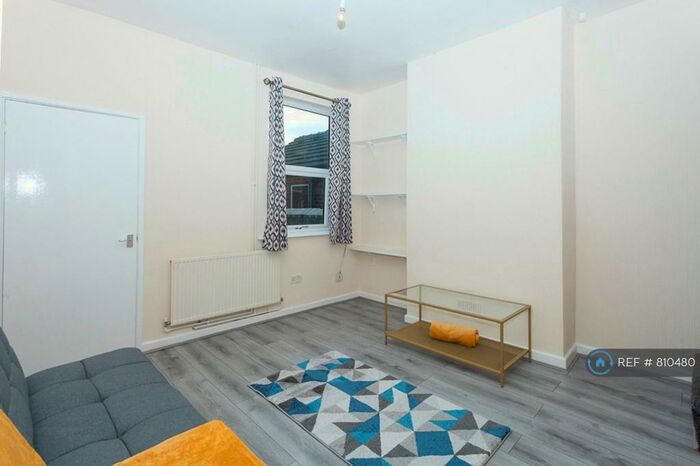 2 Bedroom Terraced House To Rent In Hillary Street, Stoke-On-Trent, ST6