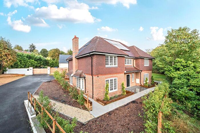 5 Bedroom Detached House For Sale In Hook Hill Lane, Hook Heath, GU22