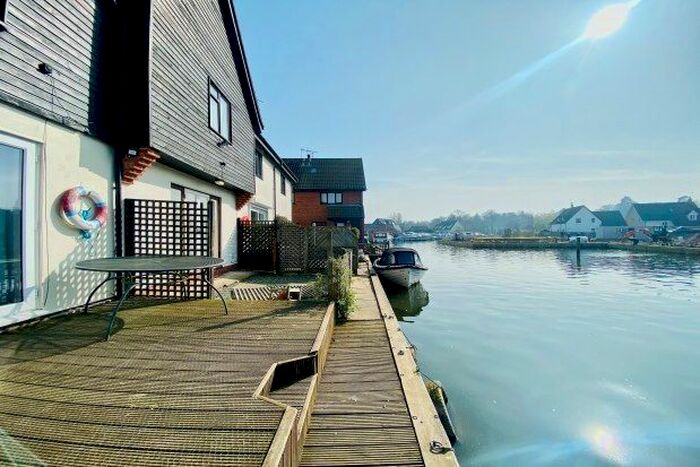 3 Bedroom Property To Rent In Marsh Road, Norwich, NR12