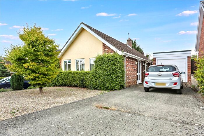 3 Bedroom Bungalow For Sale In Parsons Mead, Eaton, Norwich, Norfolk, NR4