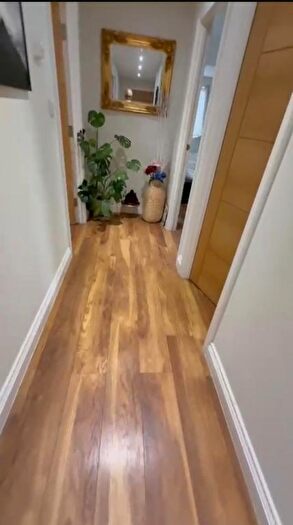 2 Bedroom Flat To Rent In Northolt, UB5