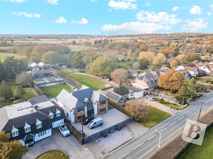 4 Bedroom Detached House For Sale In Church Road, Ramsden Bellhouse, Billericay, Essex, CM11