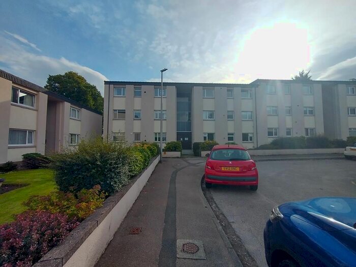 2 Bedroom Flat To Rent In Seafield Court, Aberdeen, AB15