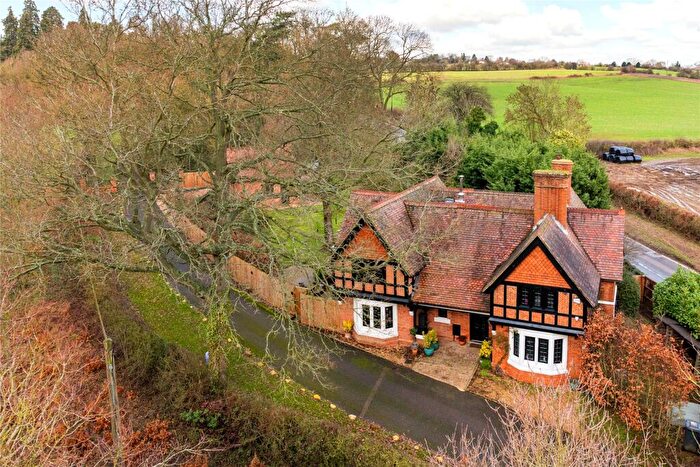 5 Bedroom Detached House For Sale In Welford Road, Spratton, Northamptonshire, NN6