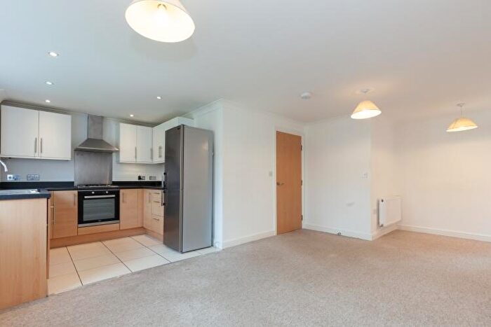 2 Bedroom Apartment To Rent In Oxford Road, Kidlington, OX5