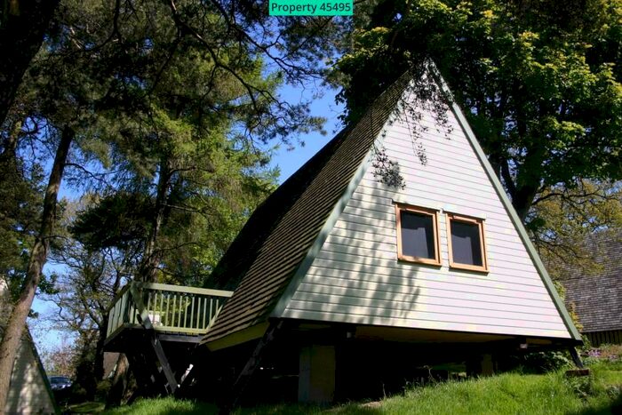 2 Bedroom Detached Bungalow To Rent In Craigs Chalet Park, Williamscraig, Linlithgow, EH49