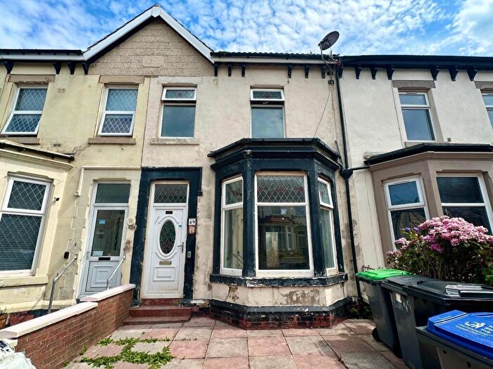 4 Bedroom Terraced House For Sale In Warbreck Drive, Blackpool, FY2
