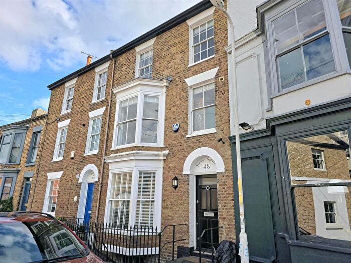 4 Bedroom Terraced House To Rent In Trinity Square, Margate, CT9