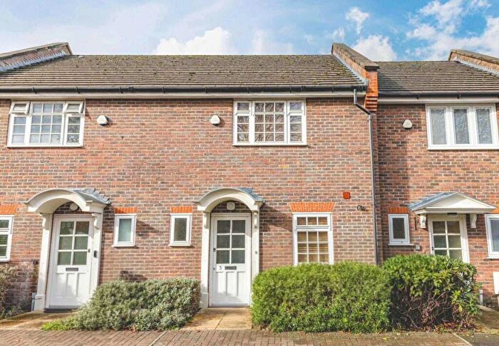 3 Bedroom Terraced House For Sale In Pepler Way, Burnham, SL1