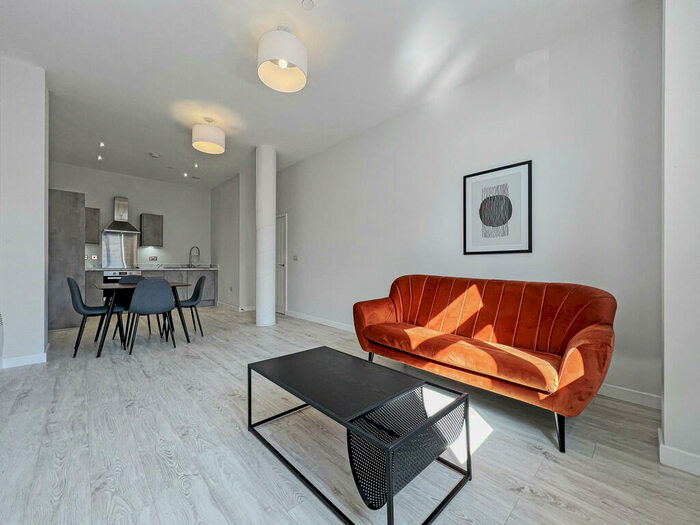 2 Bedroom Apartment To Rent In Block E, Victoria Riverside, Leeds City Centre, LS10