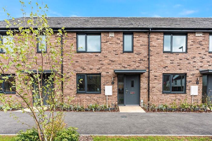 3 Bedroom End Of Terrace House To Rent In Montrose Close, Whitehill, Bordon, Hampshire, GU35