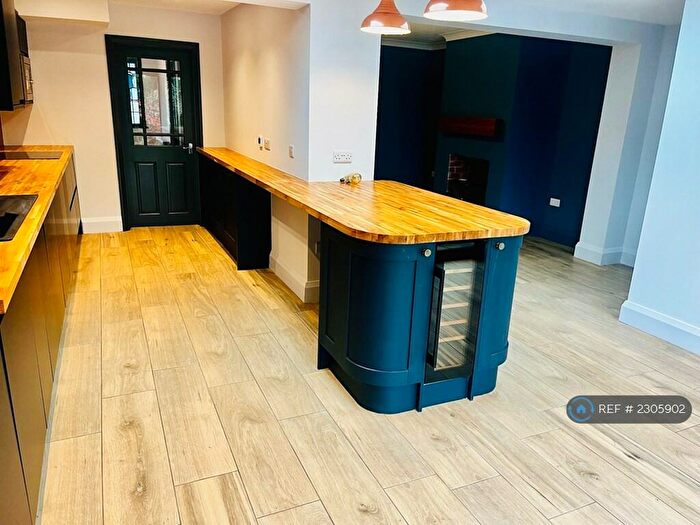 3 Bedroom Semi-Detached House To Rent In Nottingham Road, Nottingham, NG9