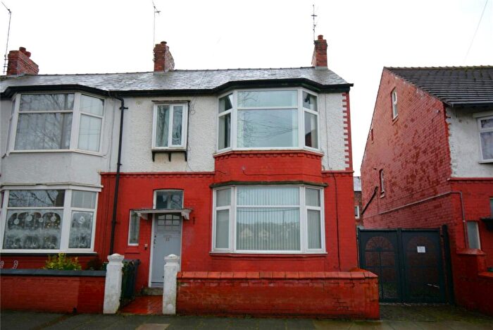 2 Bedroom Flat For Sale In Sandcliffe Road, Wallasey, Wirral, CH45