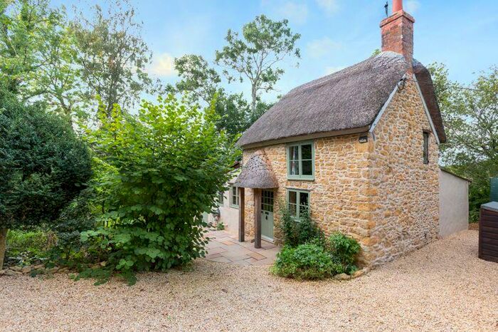 2 Bedroom Detached House To Rent In Westwood Cottage, Gillingham, SP8