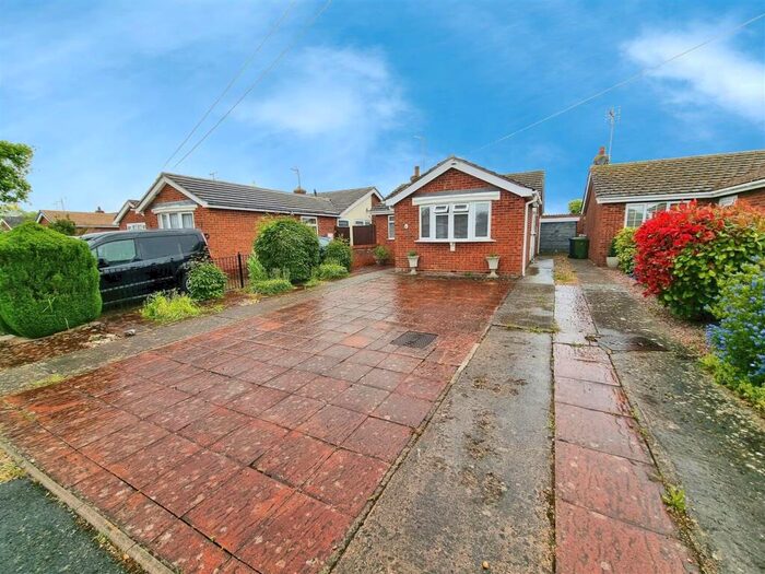 2 Bedroom Bungalow To Rent In Queen Street, Bozeat, Wellingborough, NN29