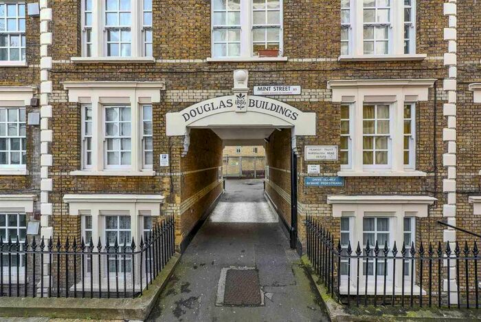 1 Bedroom Flat To Rent In Marshalsea Road, London, SE1