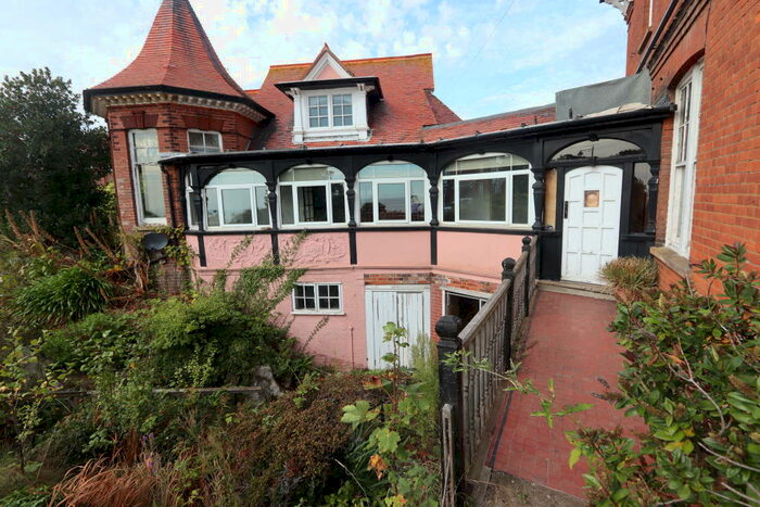 2 Bedroom Bungalow To Rent In Hyldon Court, Felixstowe, IP11