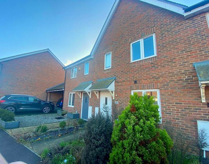 3 Bedroom House To Rent In Buttercup Avenue, Minster On Sea, Sheerness, ME12