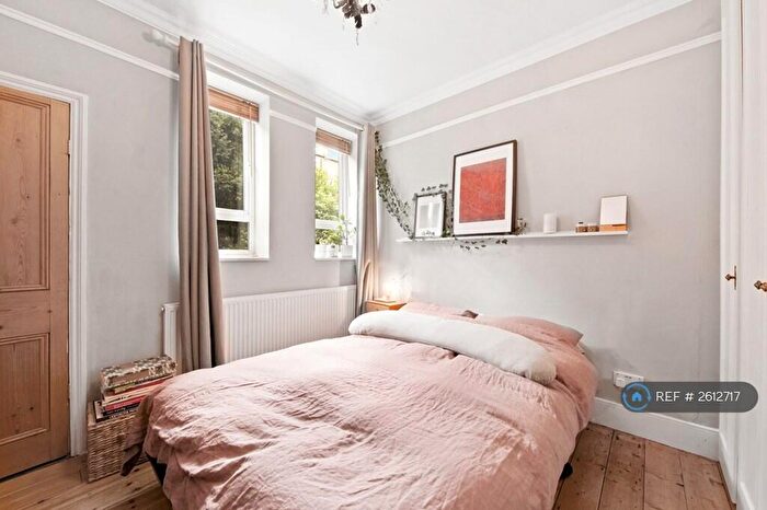 1 Bedroom Flat To Rent In Felix Avenue Crouch End, London, N8