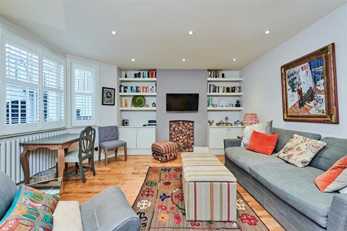 1 Bedroom Flat To Rent In Ashburnham Road, Chelsea, SW10