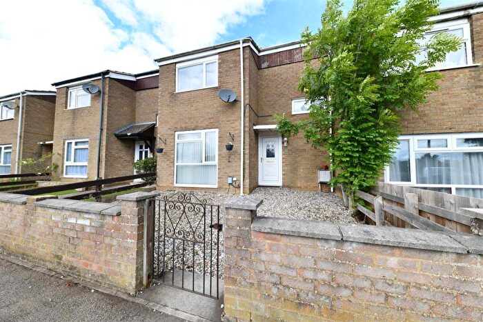 2 Bedroom Terraced House For Sale In York Road, Stevenage, SG1