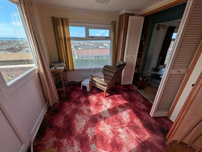 3 Bedroom House For Sale In West Shore Park, Walney, Barrow In Furness, LA14