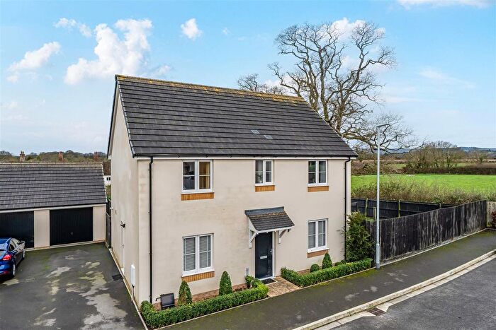 4 Bedroom Detached House For Sale In Hawthorn Road, Ilton, Ilminster, TA19