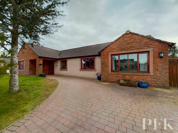 4 Bedroom Bungalow For Sale In Fallowfield, Cliburn, Penrith, CA10
