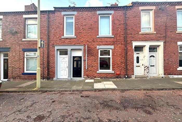2 Bedroom Flat To Rent In East Stevenson Street, South Shields, NE33