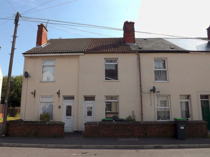 3 Bedroom Terraced House To Rent In Newcastle Street, Huthwaite, NG17