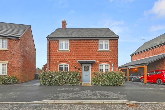 4 Bedroom Detached House To Rent In Harvest Road, Market Harborough, LE16