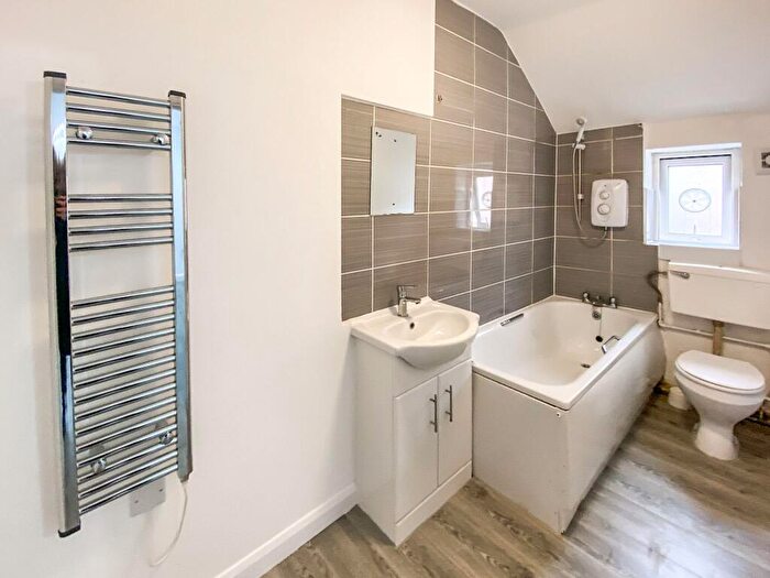 1 Bedroom Flat To Rent In Bolton Road, LE3