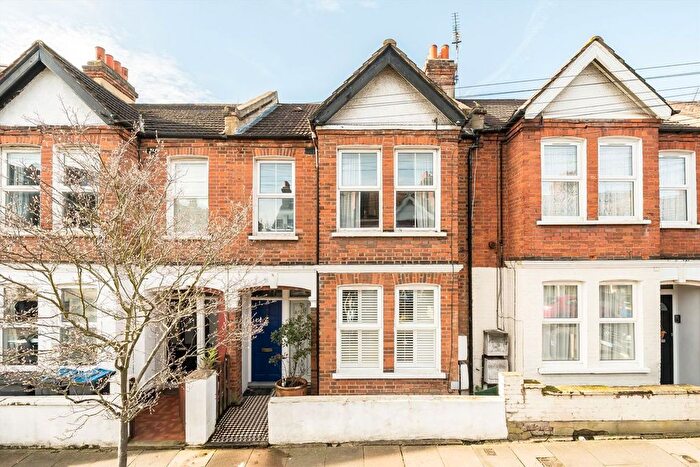 2 Bedroom Maisonette For Sale In College Road, Colliers Wood, SW19