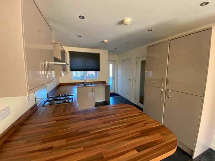 3 Bedroom End Of Terrace House To Rent In Elm Cottages, Barnsley, South Yorkshire, S73