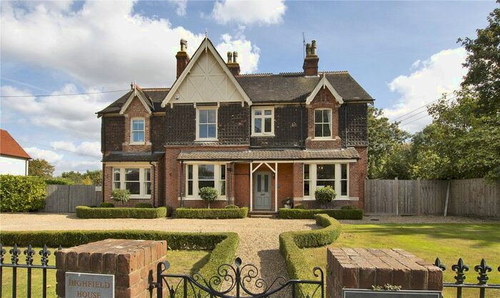 5 Bedroom Detached House For Sale In Maidstone Road, Marden, Tonbridge, Kent, TN12