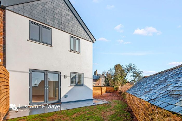 2 Bedroom Semi-Detached House For Sale In Hannafords, Moreleigh, TQ9