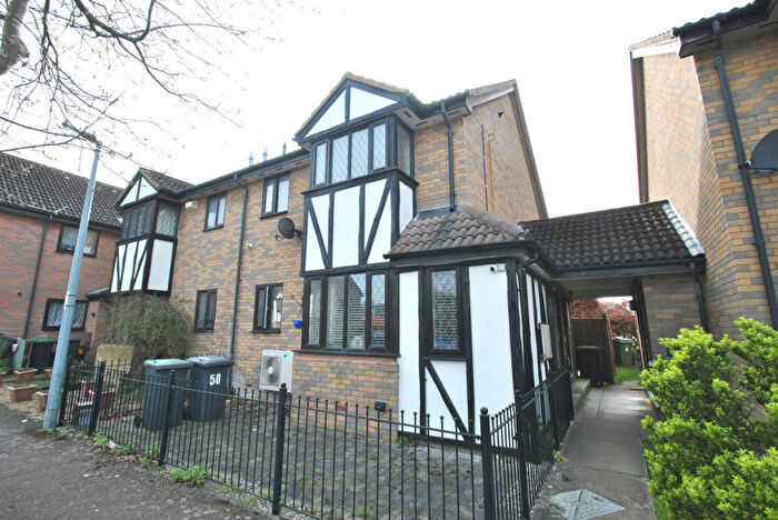 1 Bedroom End Of Terrace House For Sale In Astral Close, Henlow Camp, SG16