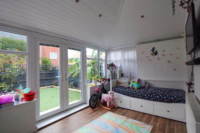 4 Bedroom Semi-Detached House To Rent In Collerne Street, Romford, RM3