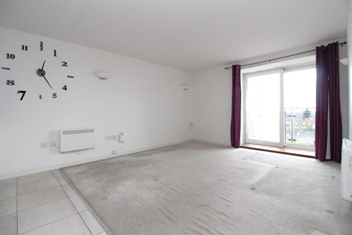 2 Bedroom Apartment To Rent In Becket House, New Road, CM14