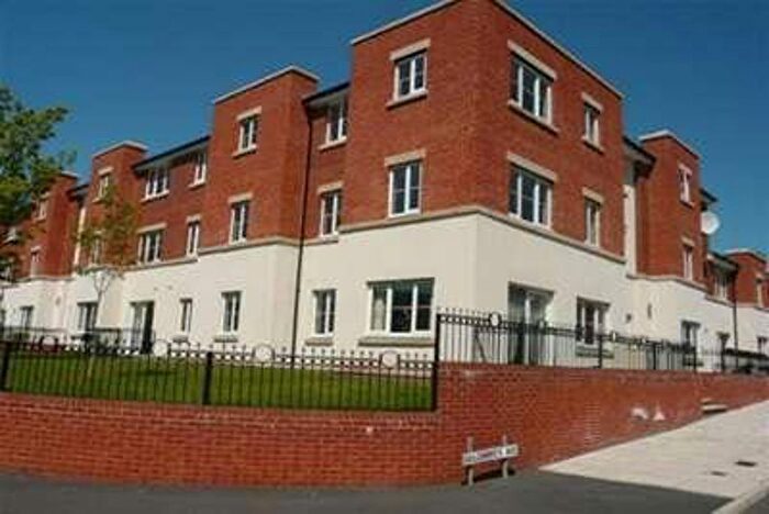 2 Bedroom Flat To Rent In Woodlands Hall, Balcarres Avenue, Whelley, WN1