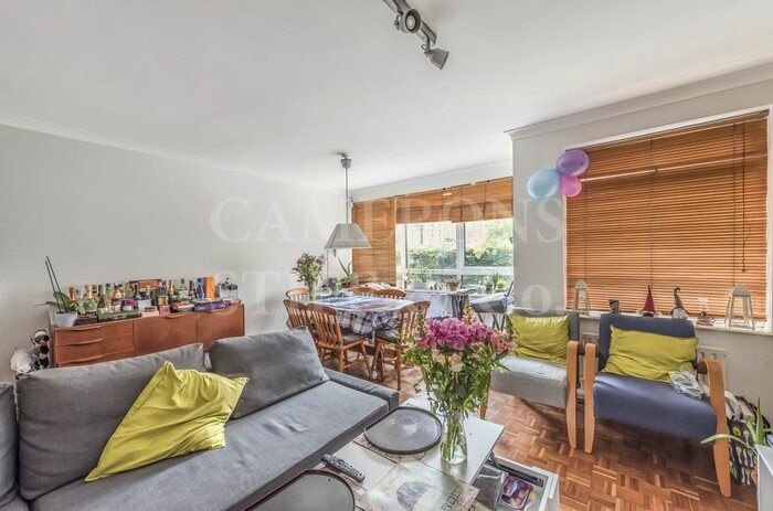 2 Bedroom Flat To Rent In Gay Close, Willesden Green, NW2