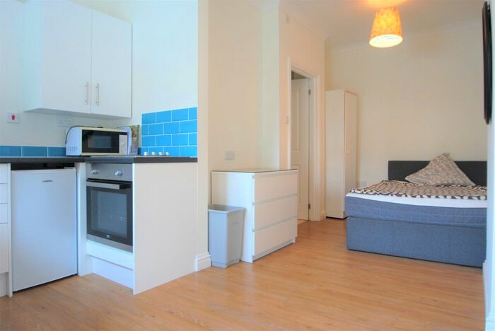 Studio To Rent In Stourvale Road, Southbourne, Bournemouth, BH6