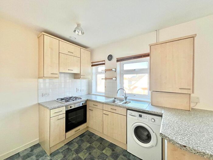 1 Bedroom Semi-Detached House To Rent In Ongar Road, Brentwood, CM15