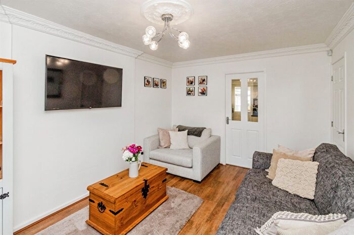 2 Bedroom Semi-Detached House For Sale In Coalmeadow Close, Walsall, WS3
